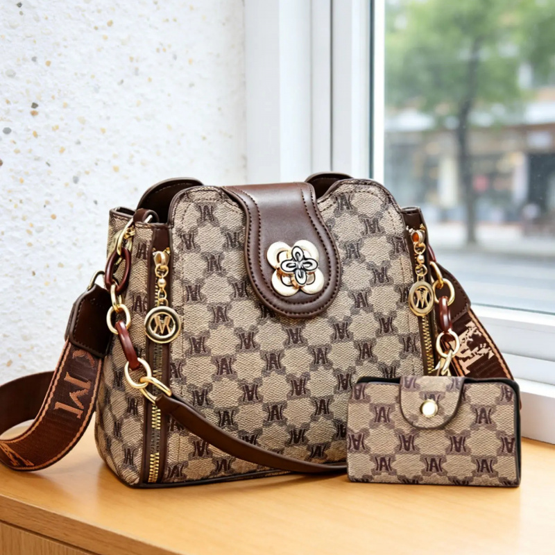 Women Bags For Work - กระเป๋าสะพายไหล่พิมพ์ลายตัวอักษรวินเทจ กระเป๋าสะพายข้างทันสมัยและใช้งานได้หลากหลาย เหมาะสำหรับการทำงานและการใช้งานในชีวิตประจำวัน