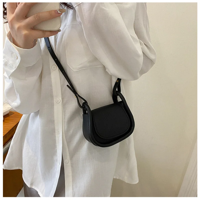 Saddle Bag Leather - ลูกอมสีหนัง PU แฟชั่นกระเป๋าสะพายพาดลำตัวขนาดเล็กกระเป๋าสะพายไหล่สำหรับผู้หญิงขนาดเล็กกระเป๋าอานม้าลิปสติกเหรียญเงินกระเป๋าใส่การ์ด