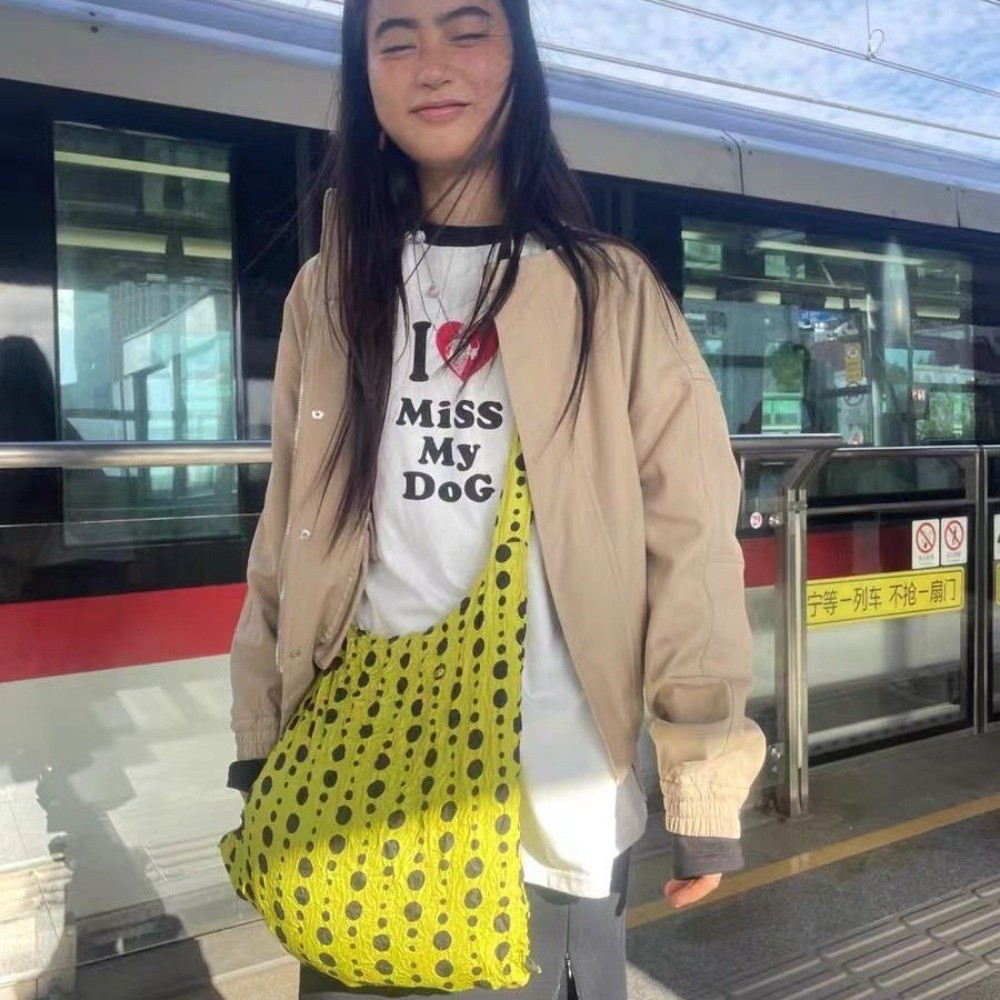 กระเป๋าสะพายข้างทรงบับเบิ้ลควา - Women Bags Manufacturer บทวิจารณ์และราคา