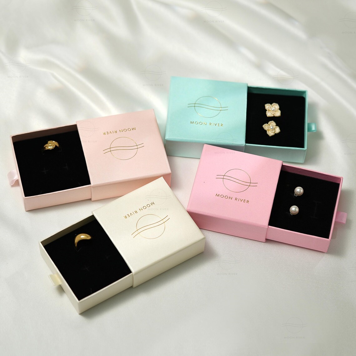 กล่องใส่เครื่องประดับแบบแข็งรี - Box Bag Rigid บทวิจารณ์และราคา